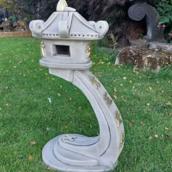 Pagodas^Statues & Sculptures Classic Curved Japanese Pagoda Lantern Stone Garden Ornament
