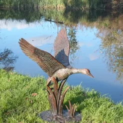 Ducks^Statues & Sculptures Flying Duck Bronze Metal Garden Ornament
