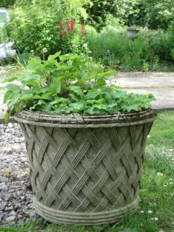 Large|Round^Statues & Sculptures Jardinier Basket Weave 45cm Stone Garden Planter