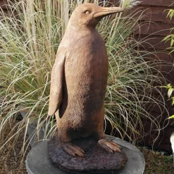 Sealife^Statues & Sculptures Monty the Penguin Stone Garden Ornament (Rust)